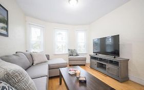 Renovated Lower Allston 3 Bedroom