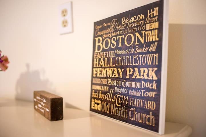 Renovated Lower Allston 3 Bedroom Boston Buitenkant foto